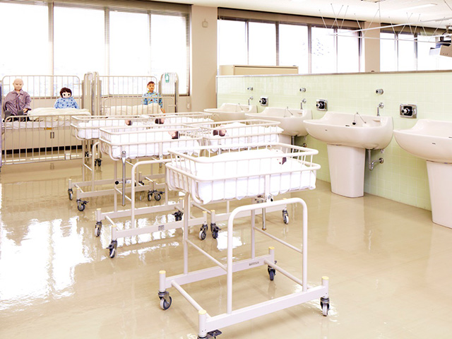 看護実習室(2)