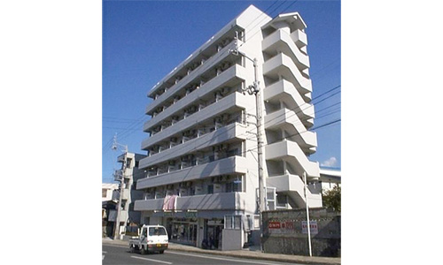 マリオン伊予三島 外観